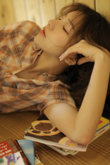 《玫瑰故事》